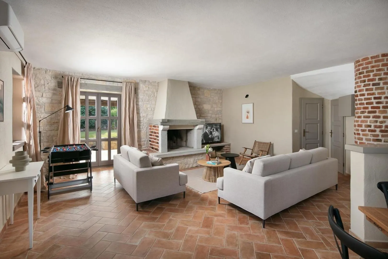 Rustic Villa Calluna & Cardamine With A Pool Sveti Lovrec Pazenaticki 0*,  Croatia